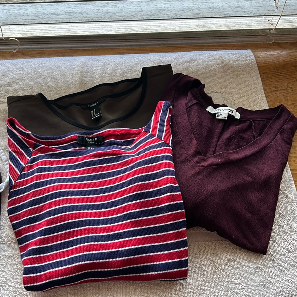 Forever 21 tops